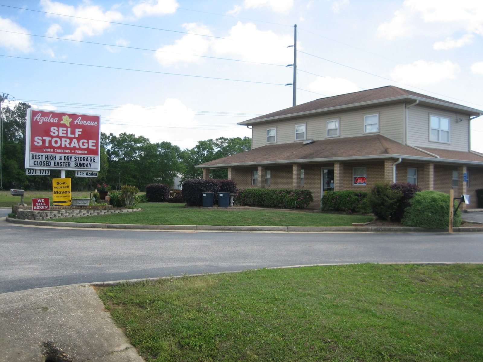Azalea Avenue Self Storage